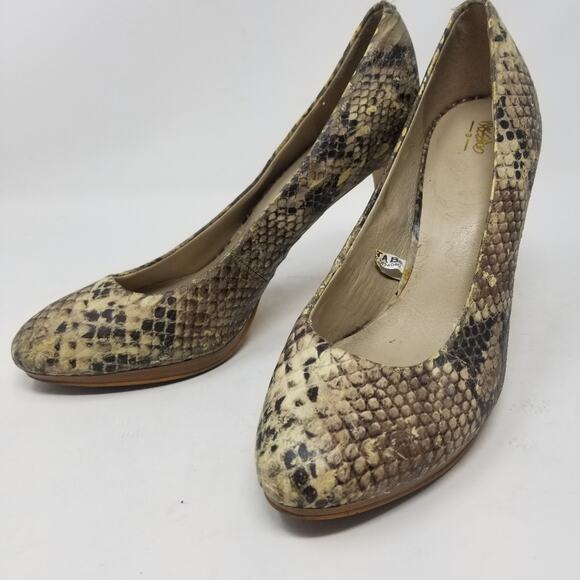 Mossimo Snake Skin Print Classic Pumps Black Tan Gray Comfortable Women's Size 8 - Picture 3 of 12
